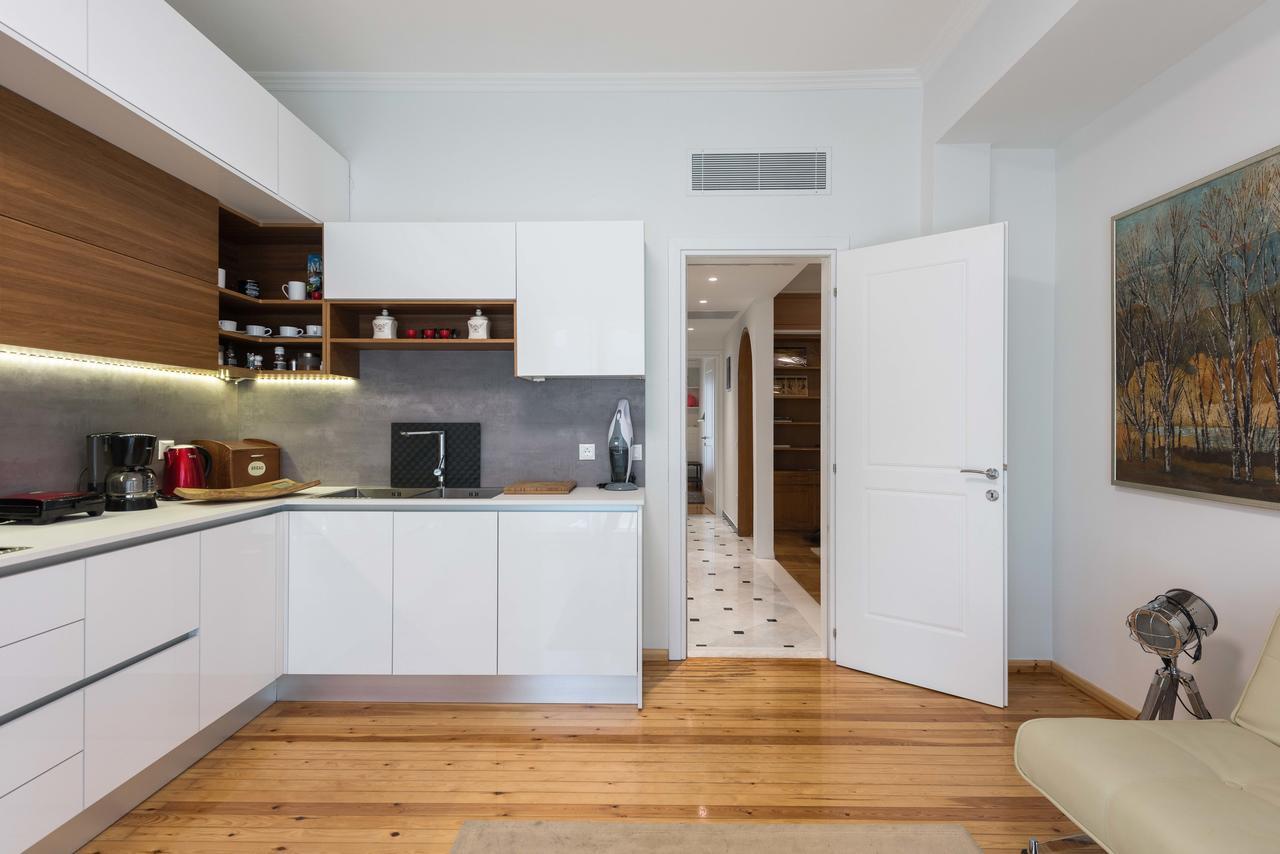 Thessaloniki Seaside Apartment A&B ภายนอก รูปภาพ