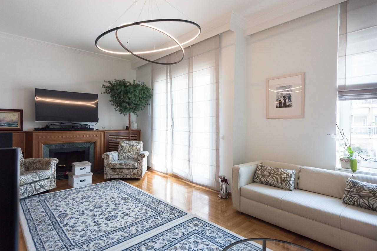 Thessaloniki Seaside Apartment A&B ภายนอก รูปภาพ